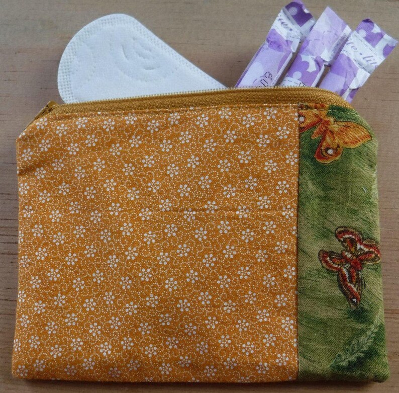 Sanitary Pad Retro Fruit Fruit Fabric Retro Gifts Fruit Bag Tampon Pouch Tampon Holder Retro 70s Zipper Pouch Makeup Toiletry Bag