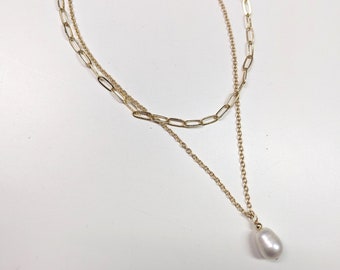 Gold paperclip chain & freshwater baroque pearl necklace layer set. One freshwater pearl necklace with one layering chain. Gift for her.