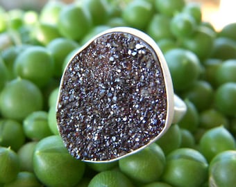 Druzy Garnet Asymmetrical Sterling Silver Ring - Size 8.25