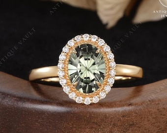 Vintage Firework Cut Green Sapphire Engagement Ring Oval Shaped Halo Moissanite Bridal Ring Yellow Gold Antique Jewelry Promise Women Gift