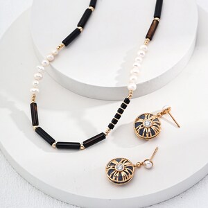 Black agate/Black Onyx & pearls Beaded necklace | Healing Gemstone necklace