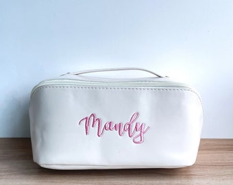 Custom Embroidered Cosmetic Bag | Personalized Makeup Bag | Travel Toiletry Bag | Birthday Gift for Her | Bridesmaid Gifts | Wedding Gift