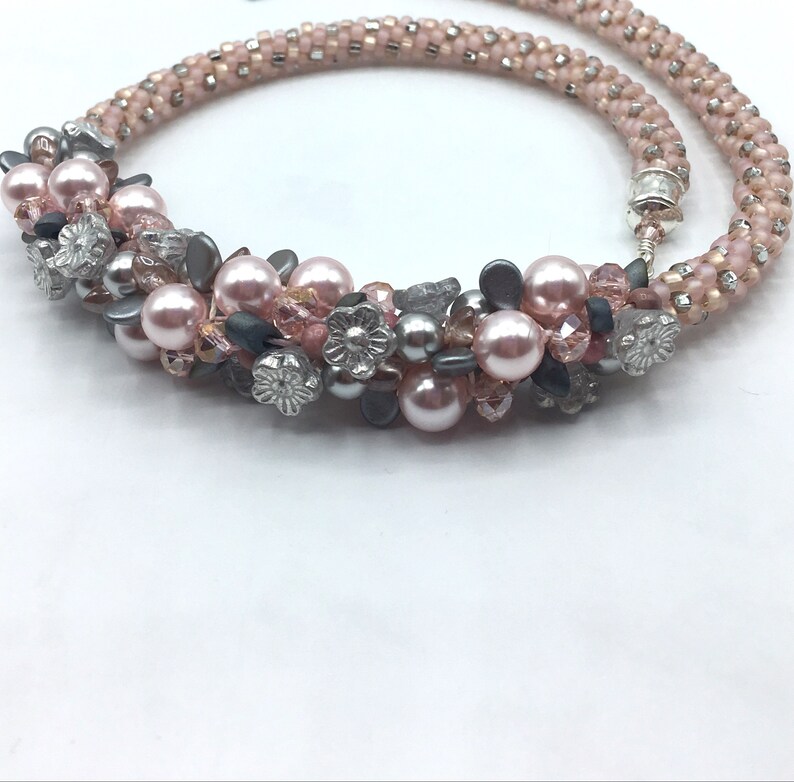 Pale pink /& silver-grey Kumihimo Beaded Necklace Czech glass 17 12-18 Seed Beads 20 adjustable length Braided