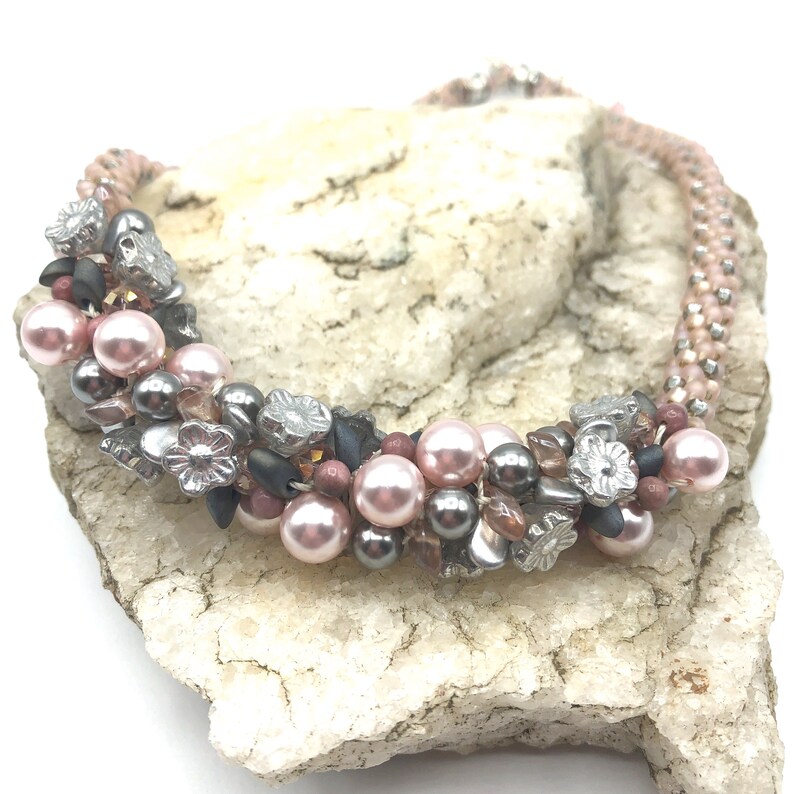 Pale pink /& silver-grey Kumihimo Beaded Necklace Czech glass 17 12-18 Seed Beads 20 adjustable length Braided