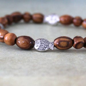 Handmade Olive Wood Bead Bracelet: Jerusalem Religious Gift