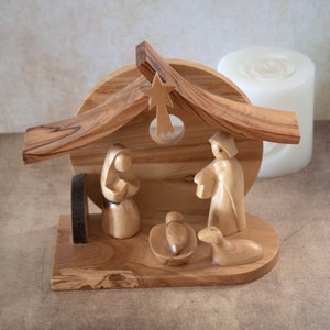 Cherish Christmas: Ręcznie rzeźbiony zestaw szopek z drewna oliwnego | Holy Land Stable | Gift the Divine Zestaw 5 szopek | Christian Nativity