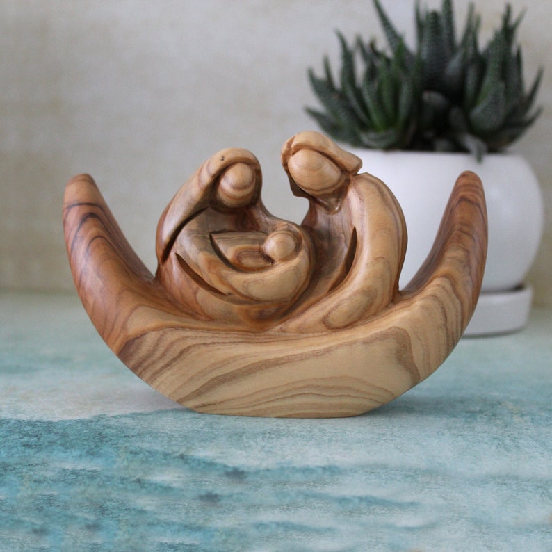 Hand Carved Olive Wood Holy Family Nativity Set - Faceless Joseph, Mary & Jesus From Bethlehem, 3.9 Inch