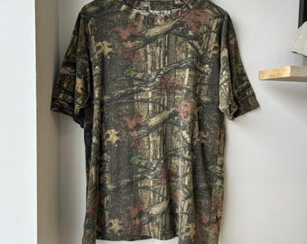 VINTAGE | Mossy Oak Real Tree Camo T-Shirt sz L
