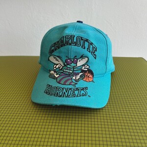 Charlotte Hornets Vintage Snapback - Etsy display picture 2