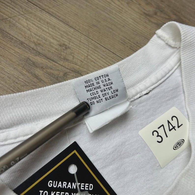 VINTAGE 90s | Keith Haring See No Evil Artwork T-Shirt sz XL image 5