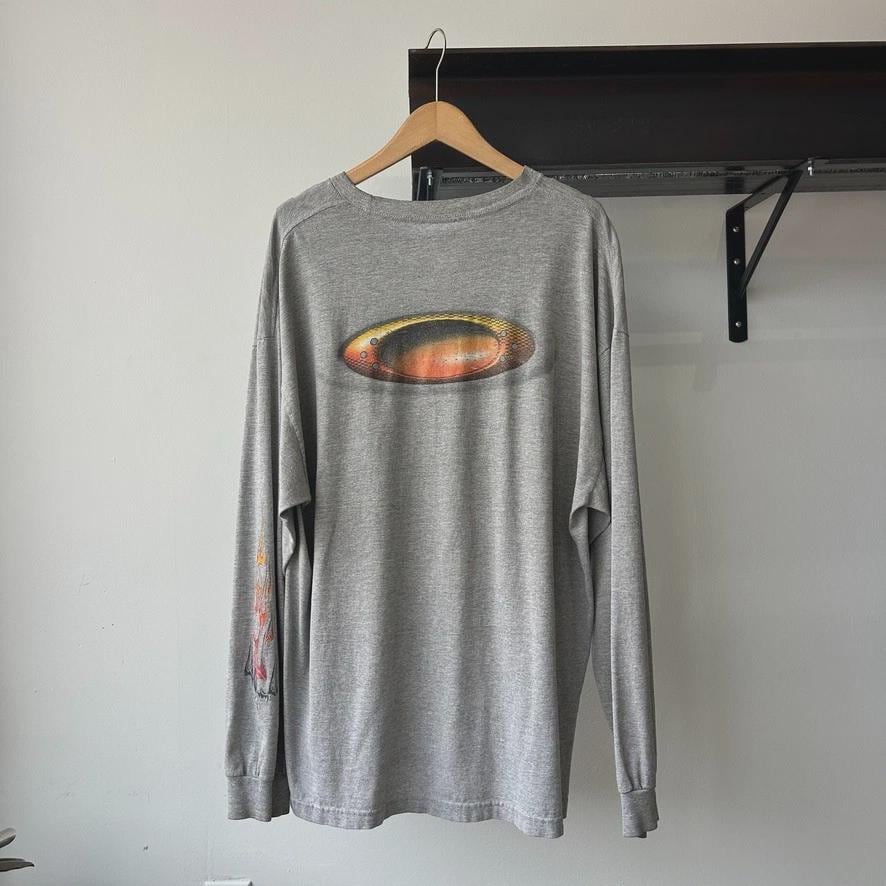 Oakley software t shirt - Etsy 日本