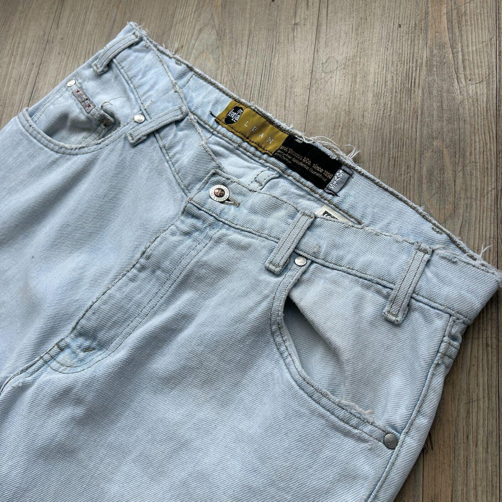 VINTAGE 90s | Levis Silver Tab Lean Tapered Denim Jeans Pants Sz