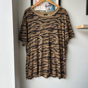 ANCIENNE | Lucky Brand Type L-54C T-shirt camouflage tigre taille XL