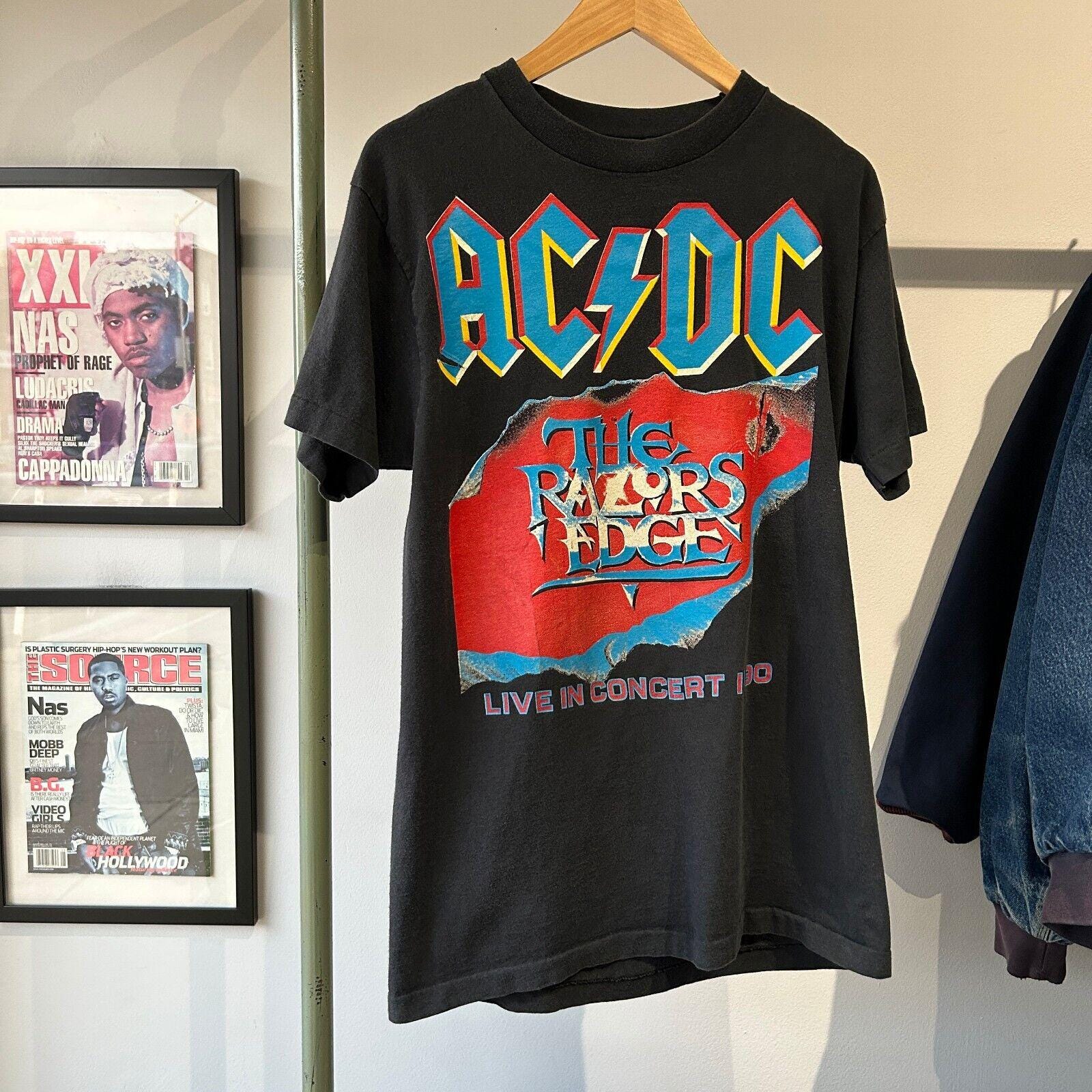 トップス AC/DC 1990 THE RAZORS EDGE TOUR T-SHIRT s-l1200.jpg