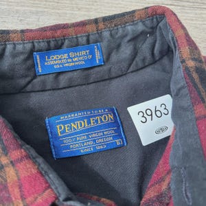 VINTAGE | Pendleton Plaid Wool Flannel Button Down Shirt sz L image 4