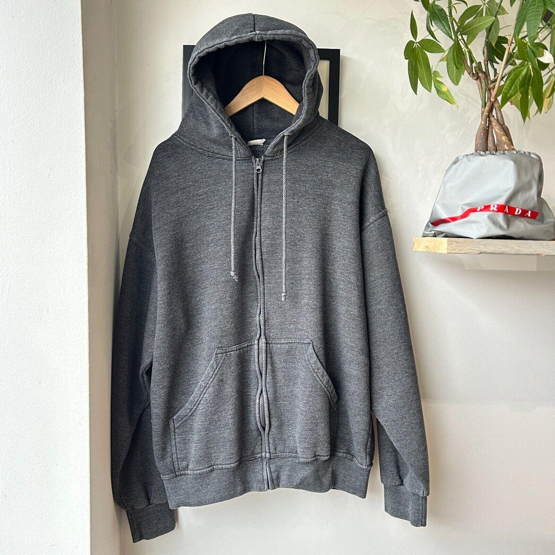 Vintage 90’s striped blue & white knit zip up hoodie