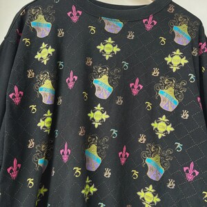 VINTAGE Y2k | Avirex Monogram AOP T-Shirt sz XL image 3