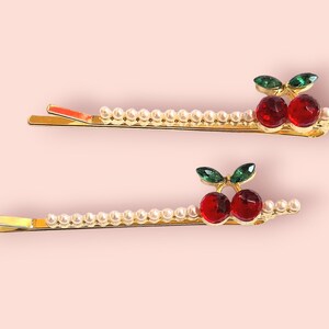 Cherry Pearl Hairpin Set Bangs Side Hair Clip Sweet Student Decoration Cherry Pearl Hair Pins Funky Hair Slides for Women and for Kids image 2