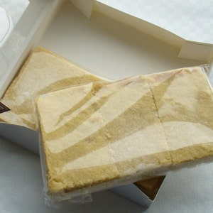 SHORTBREAD Plain or choice of flavour image 3