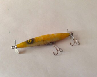1950s Heddon Dying Flutter Double Prop 4