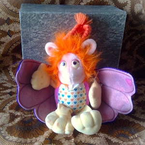 Vtg 1986 Hasbro Wing Dings Glider Bat Troll Plush Wings Stuffed
