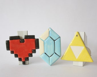 SALE Legend of Zelda Ceramic Ornaments, 8bit Heart, Rupie, Triforce, Christmas Ornaments, Geek gift, Gamer,  8 Bit Design, 1980s Gift, Retro