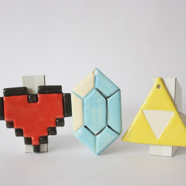 SALE Legend of Zelda Ceramic Ornaments, 8bit Heart, Rupie, Triforce, Christmas Ornaments, Geek gift, Gamer,  8 Bit Design, 1980s Gift, Retro