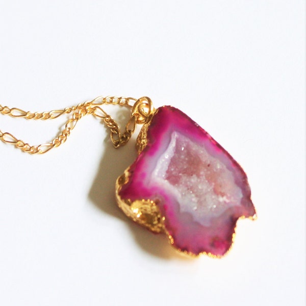 Beautiful Gilded Magenta Druzy Agate Slice Geode Necklace. Geode Jewelry, Electroplated Agate Jewelry, 14k Gold Chain,Free Shipping