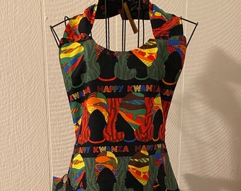 Tablier réversible pour femme motif Kwanzaa, multicolore sur noir, décoration de cuisine artisanale, motif années 1950, 8 poches, super cadeau