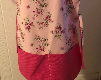 pretty in pink flowers apron, smock style apron, generous pockets, full body, cooking apron, crafting apron , gardening apron, hostess gift