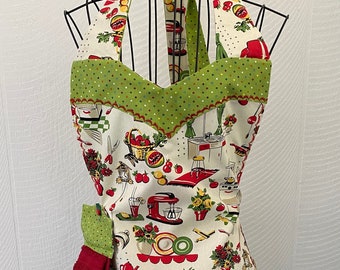 Cuisine vintage fantaisiste, rouge et vert, motif de style vintage, tablier réversible pour femmes, ligne de cou sweetheart, serviette détachable, cuisine