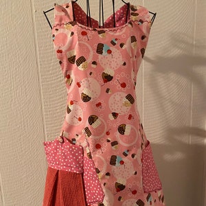 Pretty pink cupcakes and red cherries vintage style reversible women&#39;s apron, 8 pockets,  kitchen decor, linens, cooking cleaning, crafting