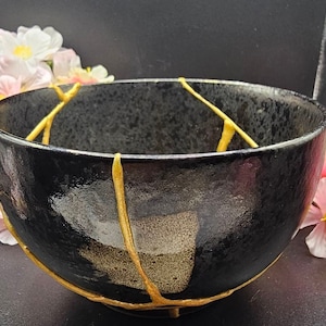 Kintsugi svart/guld skål, nyckelhållare, smyckesbehållare, guldreparation, handgjord heminredning, hemlagad present