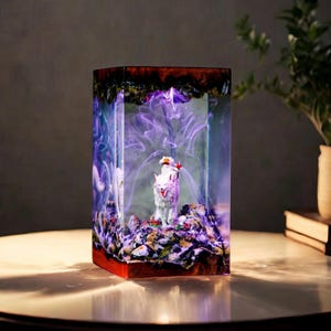 NEW Princess Mononoke Resin Lamp – Ghibli Inspired Color-Changing Night Light, Wolf Scene, Ambient Fantasy Decor, Anime Fan Gifts