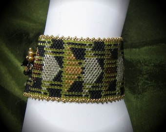 Metallic Medley Beaded Peyote Bracelet Pattern