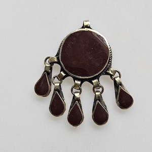 Afghan pendant, round pendant