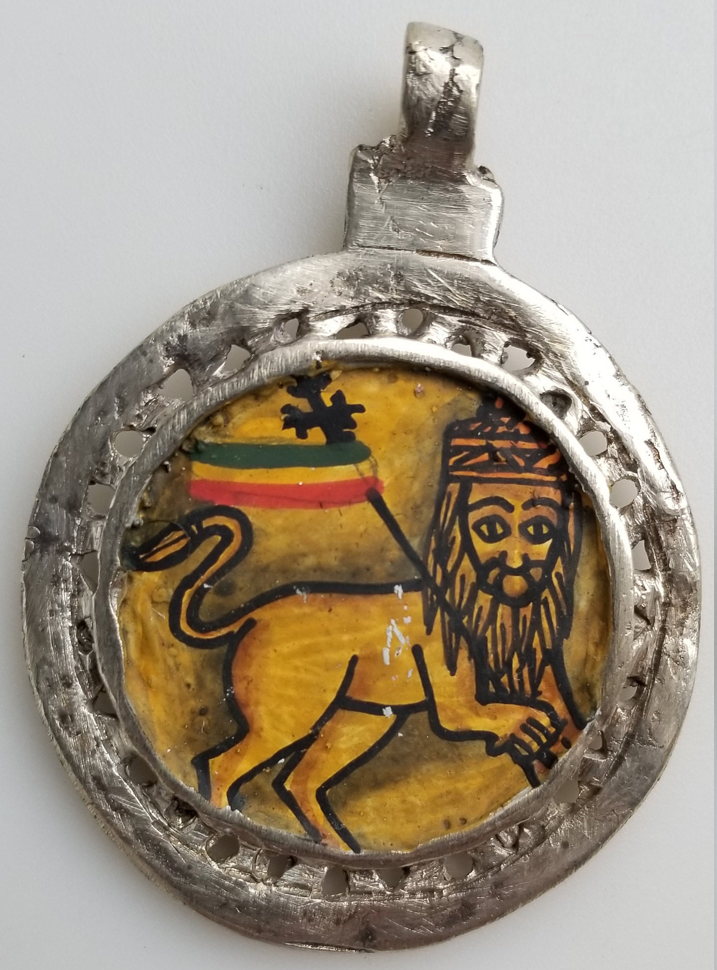 DESCUENTO Colgante Rasta pintado a mano etíope León de Judá | Etsy