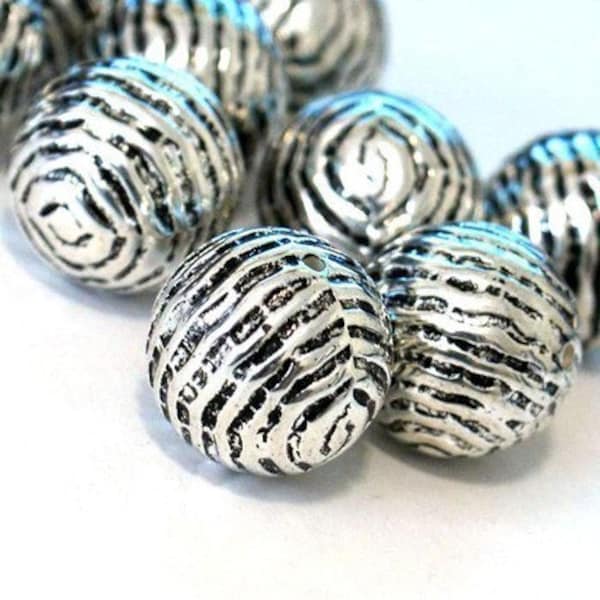 Clearance 10pcs Big Antique Silver Acrylic Beads 19.5mm