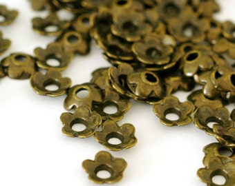 100 capuchons de perles de fleurs en bronze antique de 6,5 mm, sans plomb