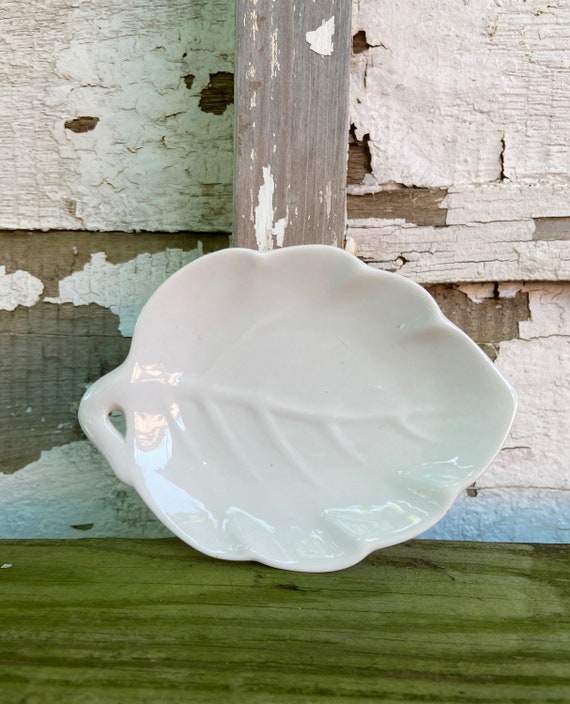 Dining & Serving Leaf Candy Dishes White Leaf Plates Lillian Vernon