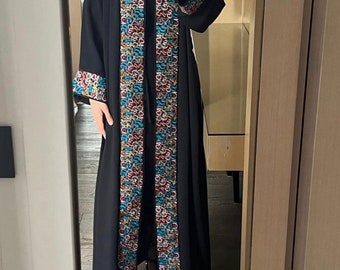 Calligraphy Embroidered Abaya