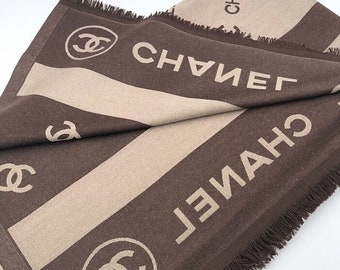 Vintage Chanel zijden sjaal Chanel Vintage Foulard grote Carré Chanel sjaal cadeau voor haar!