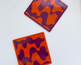 Retro Drip Acrylic Coasters: Bold Table Decor, Set of 2 or 4
