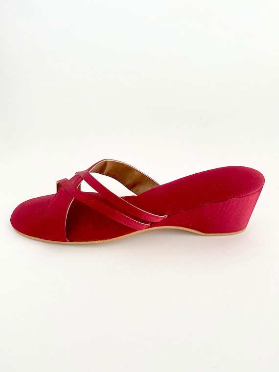 Vintage Red Slippers / Vintage House Slippers / Di