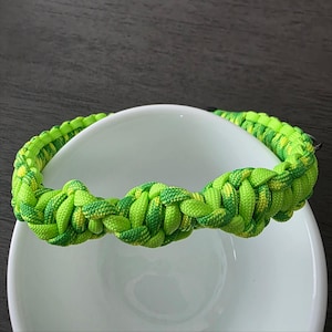 Paracord Hundehalsband DNA, Haustierhalsband, Hundehalsband, Katzenhalsband, Paracord Halsband, Tierhalsband