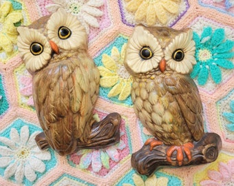 Vintage Large Pair of Chalkware Owls Wall Hanging Hand Painted Unique Mid Century