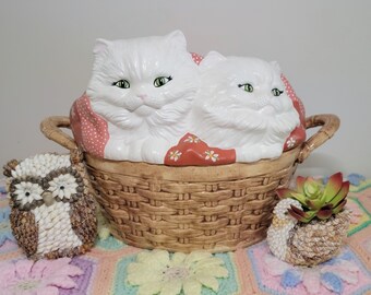 Vintage Ceramic Persian White Kittens Cats in a Basket Statue Box Jar Kitsch Large Life Size