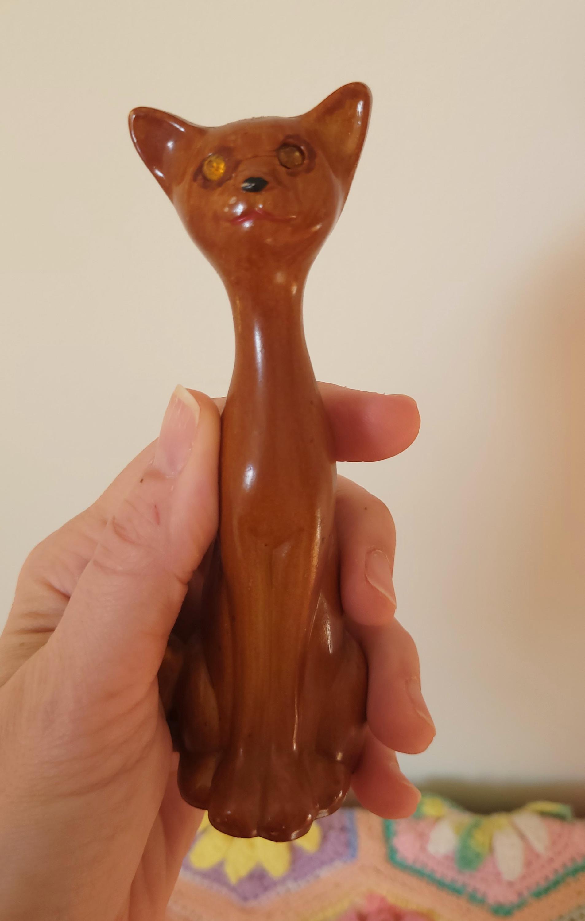 Vintage Set of 2 Cats Kitty Resin With Faux Wood Finish Figurines