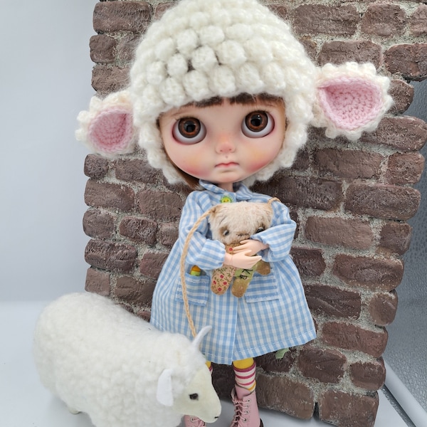 Gorro de oveja para muñeca Blythe. Ropa para Blythe. Gorro a crochet para Blythe doll, Blythe ropa, blythe muñeca, ropa para Blythe