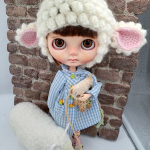 Gorro de oveja para muñeca Blythe. Ropa para Blythe. Gorro a crochet para Blythe doll, Blythe ropa, blythe muñeca, ropa para Blythe image 4